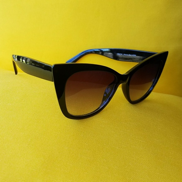 Black Cat Eye Sunglasses (various colors) - Picture 2 of 7